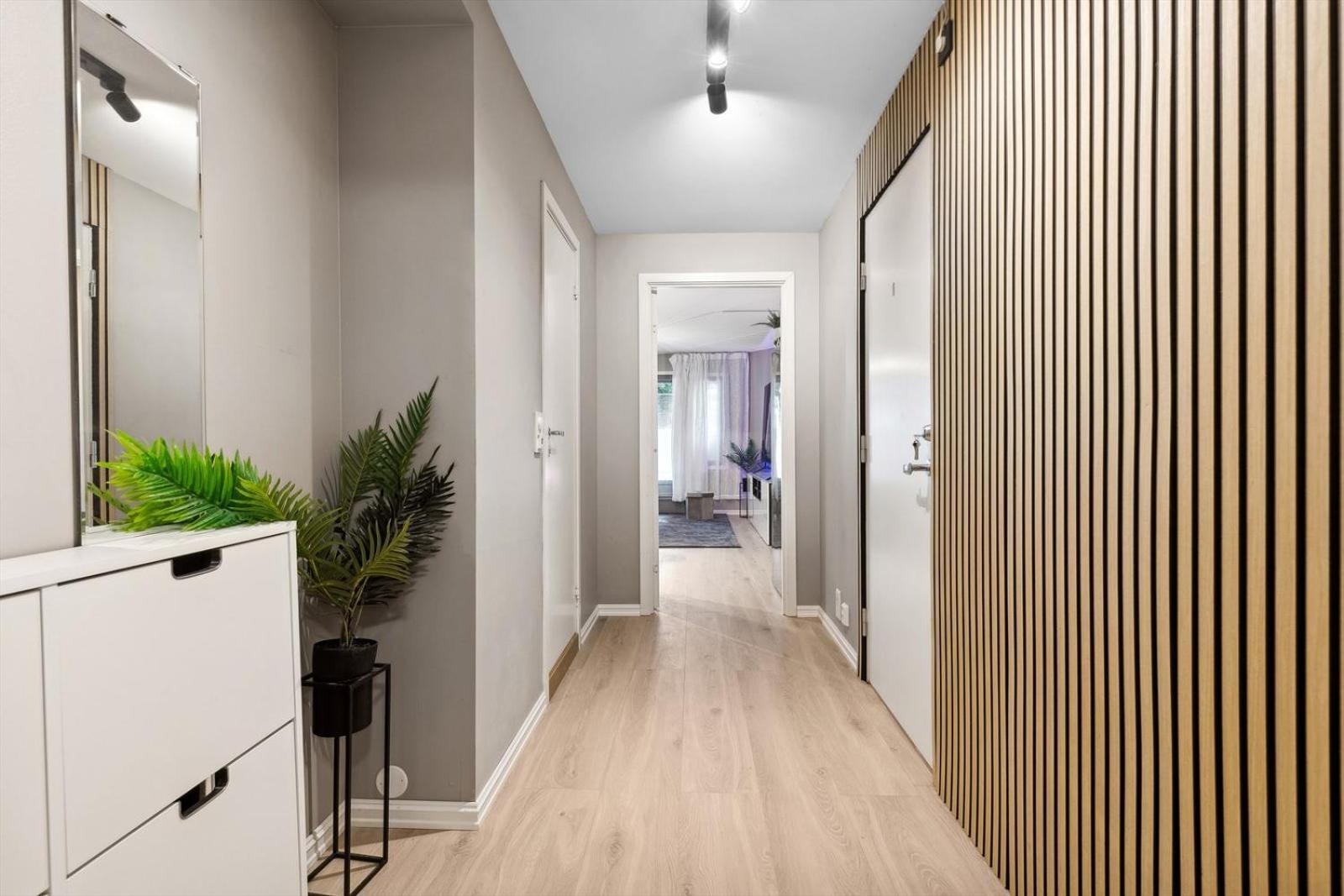 Luxurious Modern Room In Central Oslo - Eur 4K Expensive Bed And 82" Cinematic Tv Exteriör bild