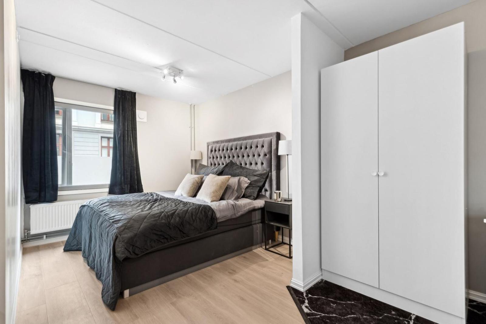 Luxurious Modern Room In Central Oslo - Eur 4K Expensive Bed And 82" Cinematic Tv Exteriör bild
